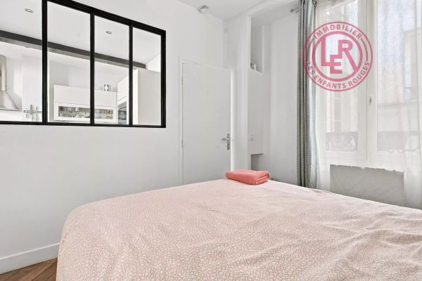 Paris 10e – Village Saint-Martin – Grand séjour – 2 pièces rénové